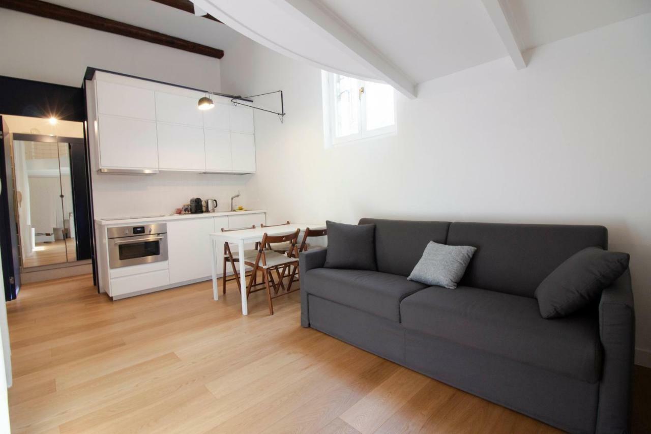 Sant'Andrea Cozy Apartment Милано Екстериор снимка